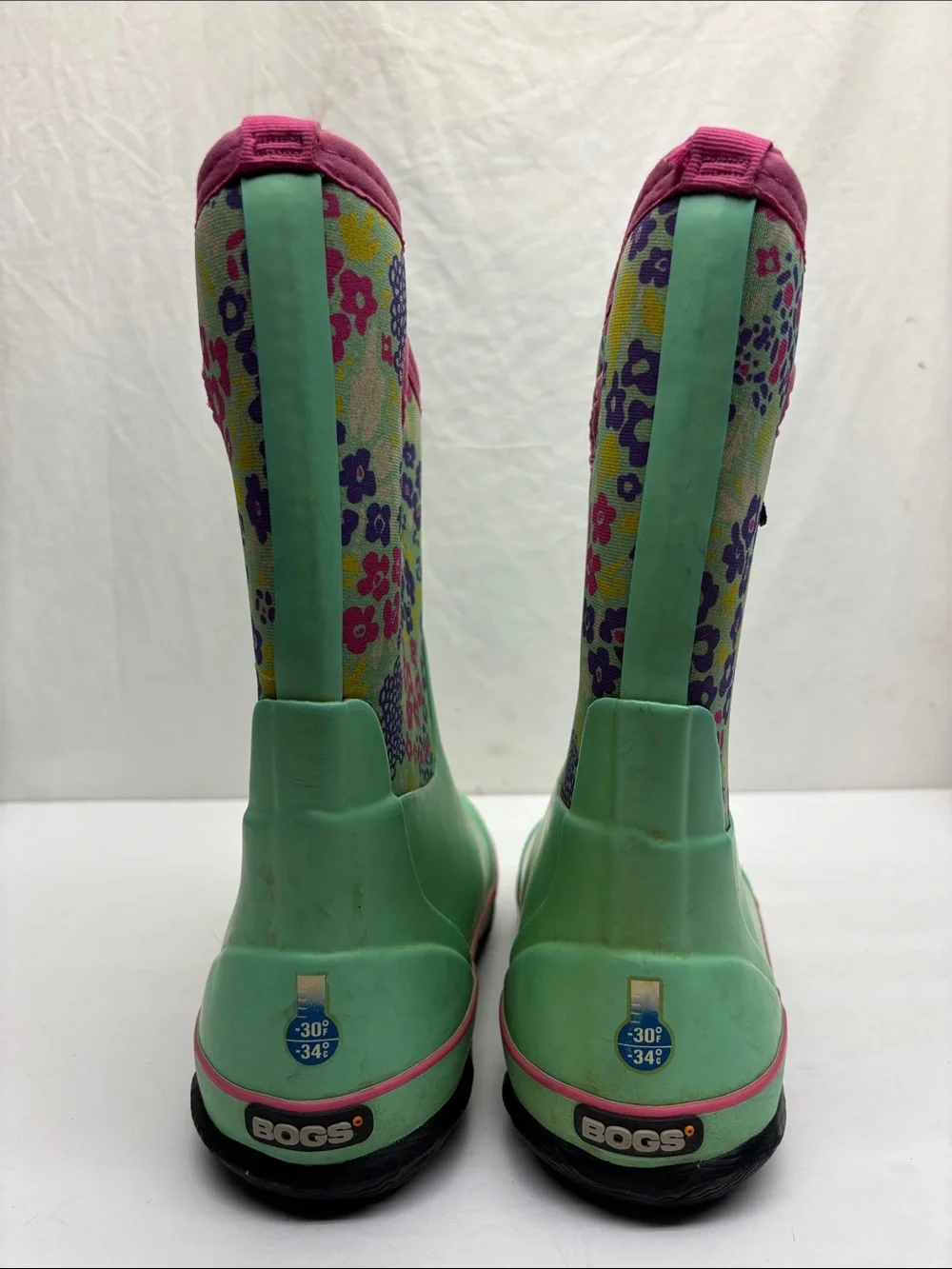 Bogs Classic size 5 big girl, box 3 (BA)